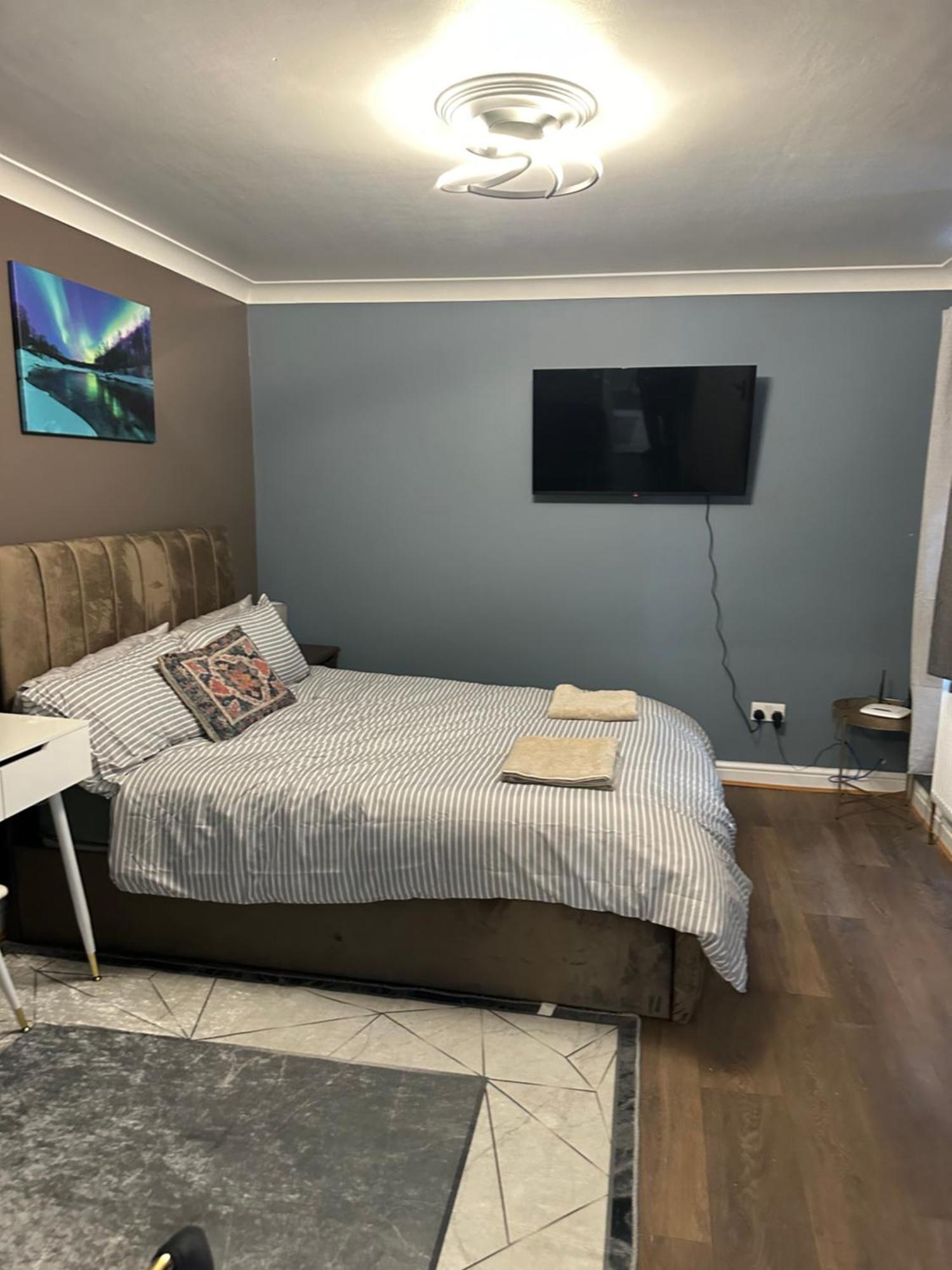 Amazing Ground Floor One Bedroom Apartment Forest Road London Exterior photo