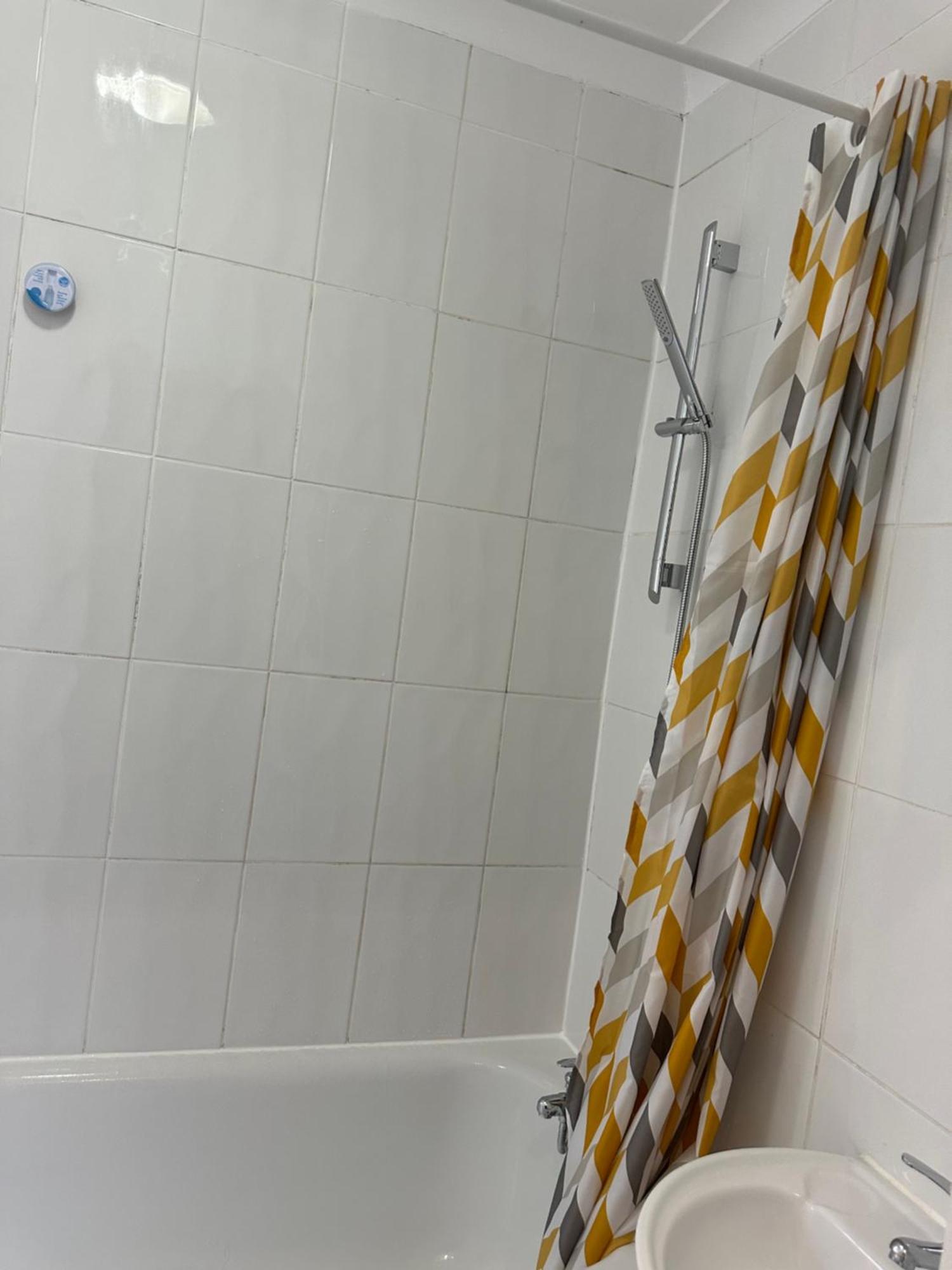 Amazing Ground Floor One Bedroom Apartment Forest Road London Exterior photo